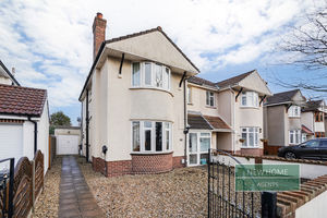 Photo 24- click for photo gallery